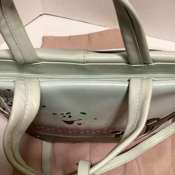RADLEY LONDON Pastel Dog Design Shoulder Bag - Picture 9 of 16